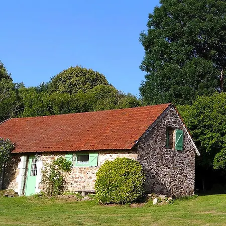 La Rhue Gites - Jacuzzi Holiday home *